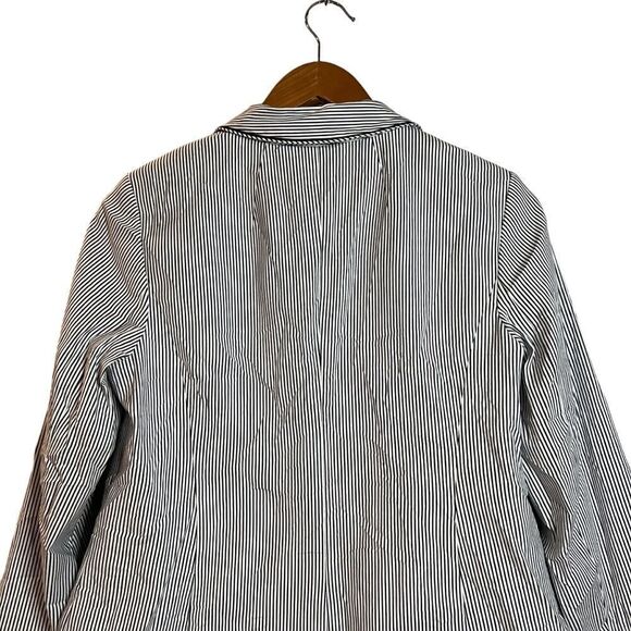 NWT! Talbots navy & white striped blazer.‎ Size 6P - Picture 7 of 10
